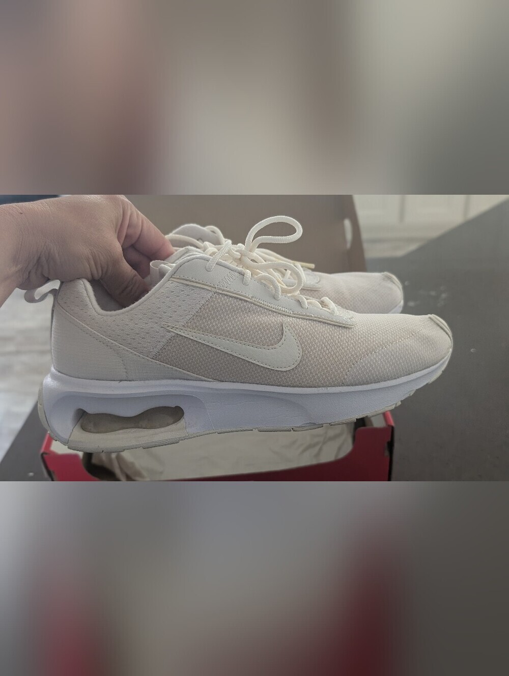 Nike Lightweight Mesh Sneakers in Off-White/Cream